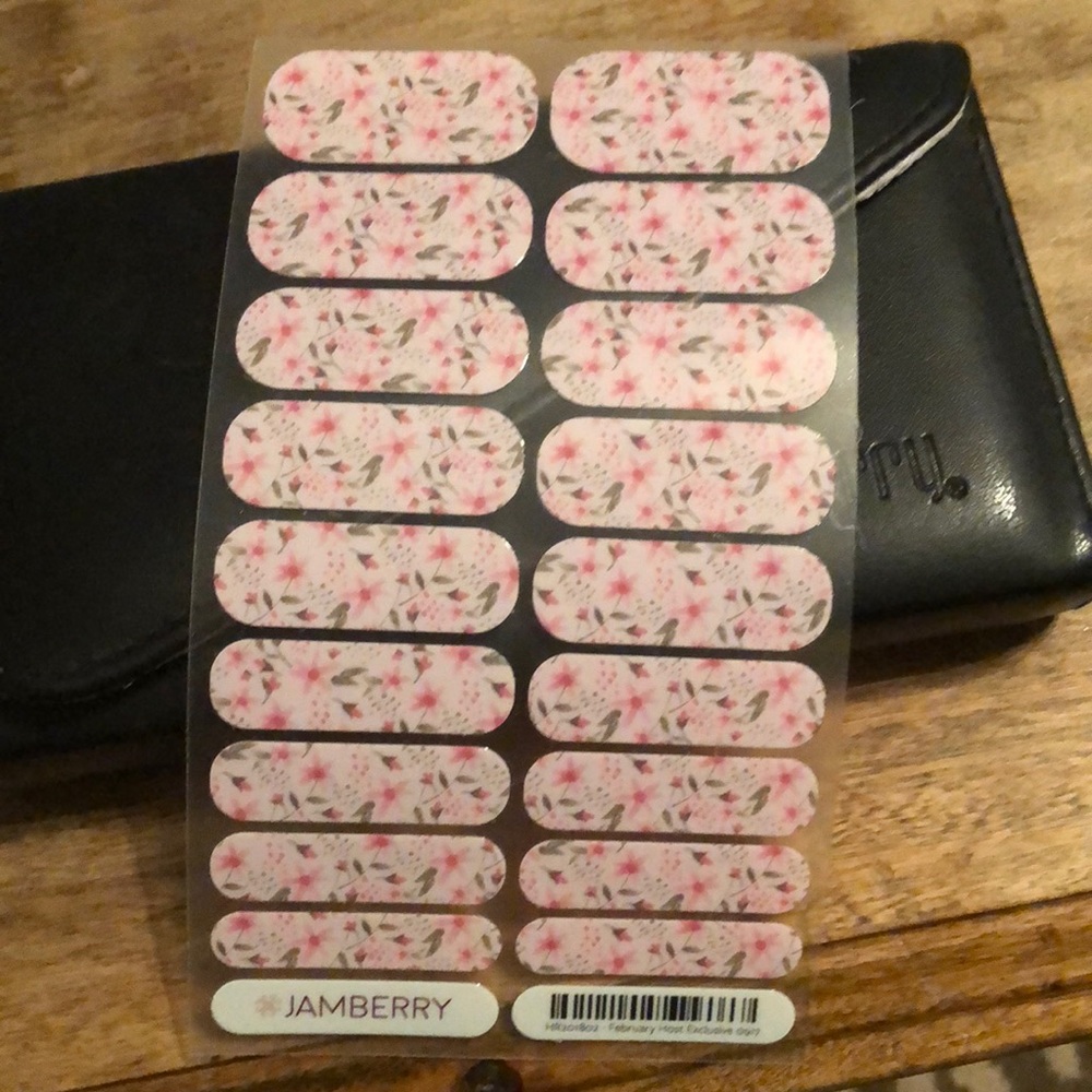 Jamberry Wrap